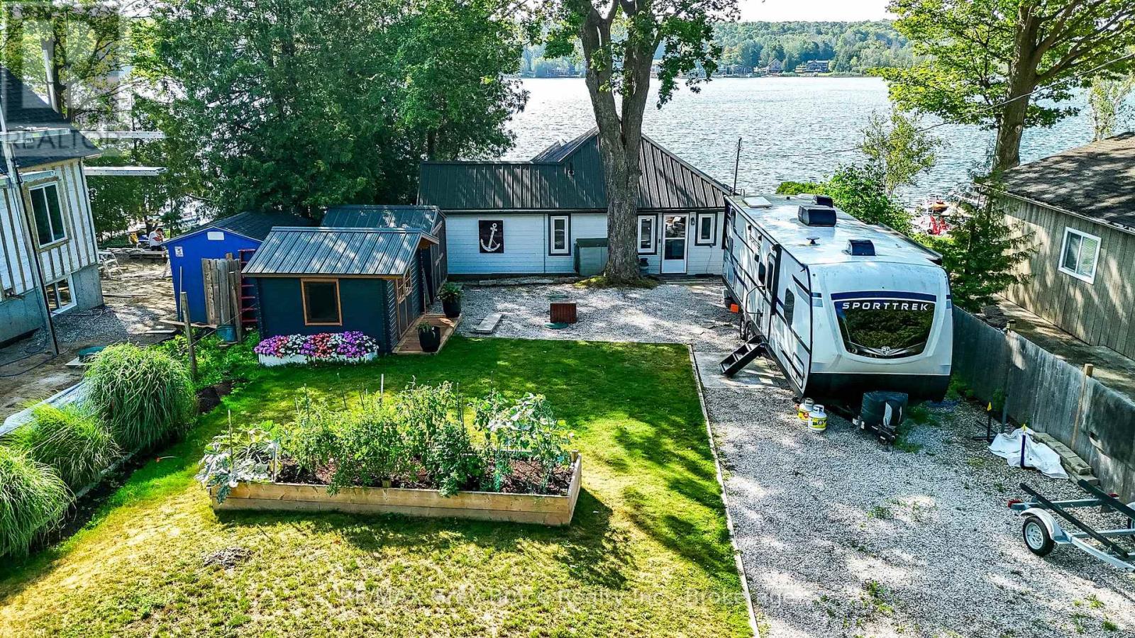 38 Maple Drive, South Bruce Peninsula, Ontario  N0H 1A0 - Photo 2 - X13720234