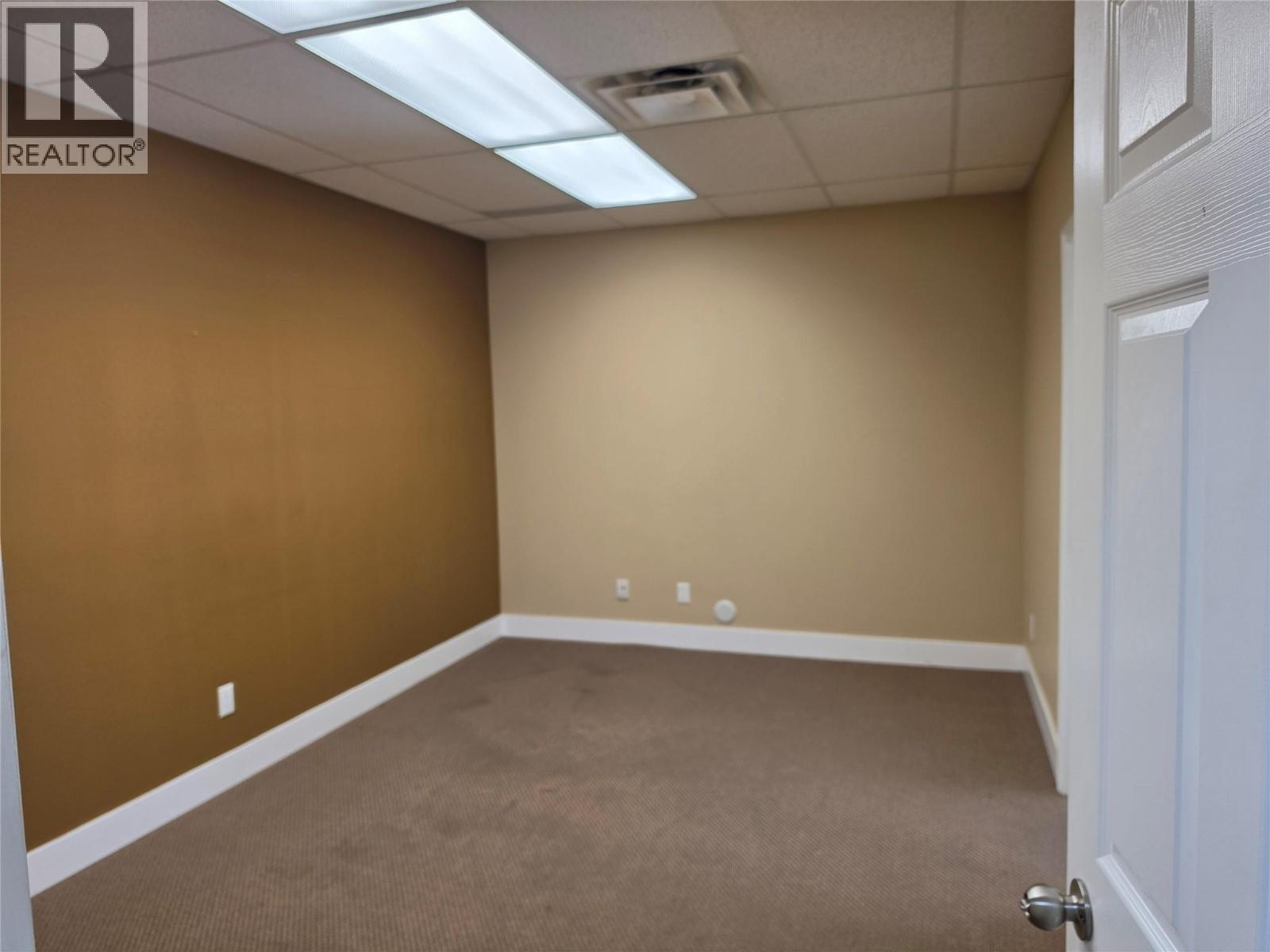 3209/3211 31 Avenue, Vernon, British Columbia  V1T 2H2 - Photo 8 - 10387606