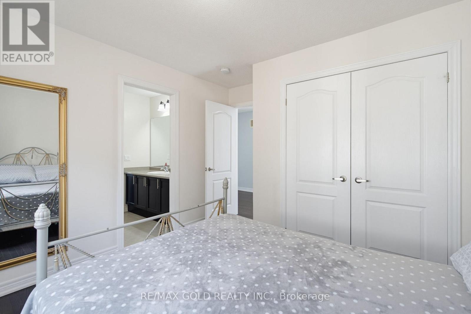 8 Zelda Road, Brampton, Ontario  L6R 3V9 - Photo 20 - W13717410