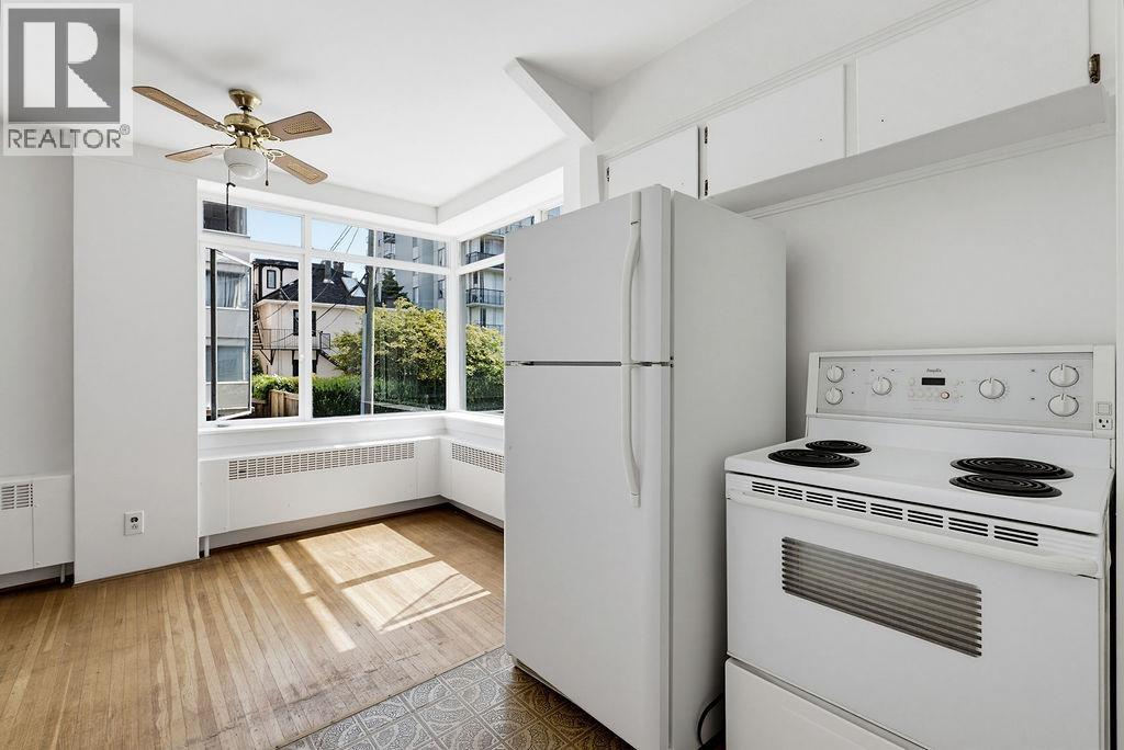110 1975 Pendrell Street, Vancouver, British Columbia V6G 1T6 - Photo 18 - R3159517