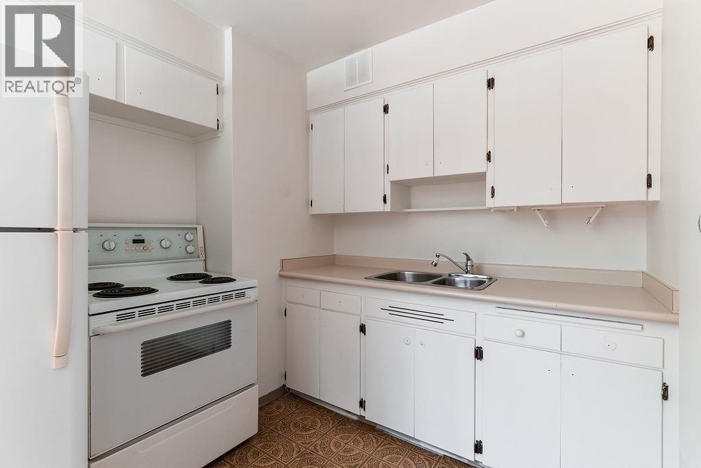 110 1975 Pendrell Street, Vancouver, British Columbia V6G 1T6 - Photo 22 - R3159517