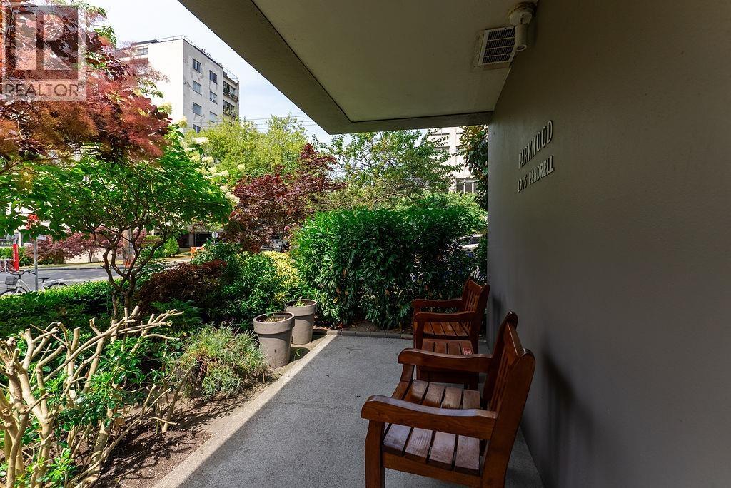 110 1975 Pendrell Street, Vancouver, British Columbia V6G 1T6 - Photo 32 - R3159517