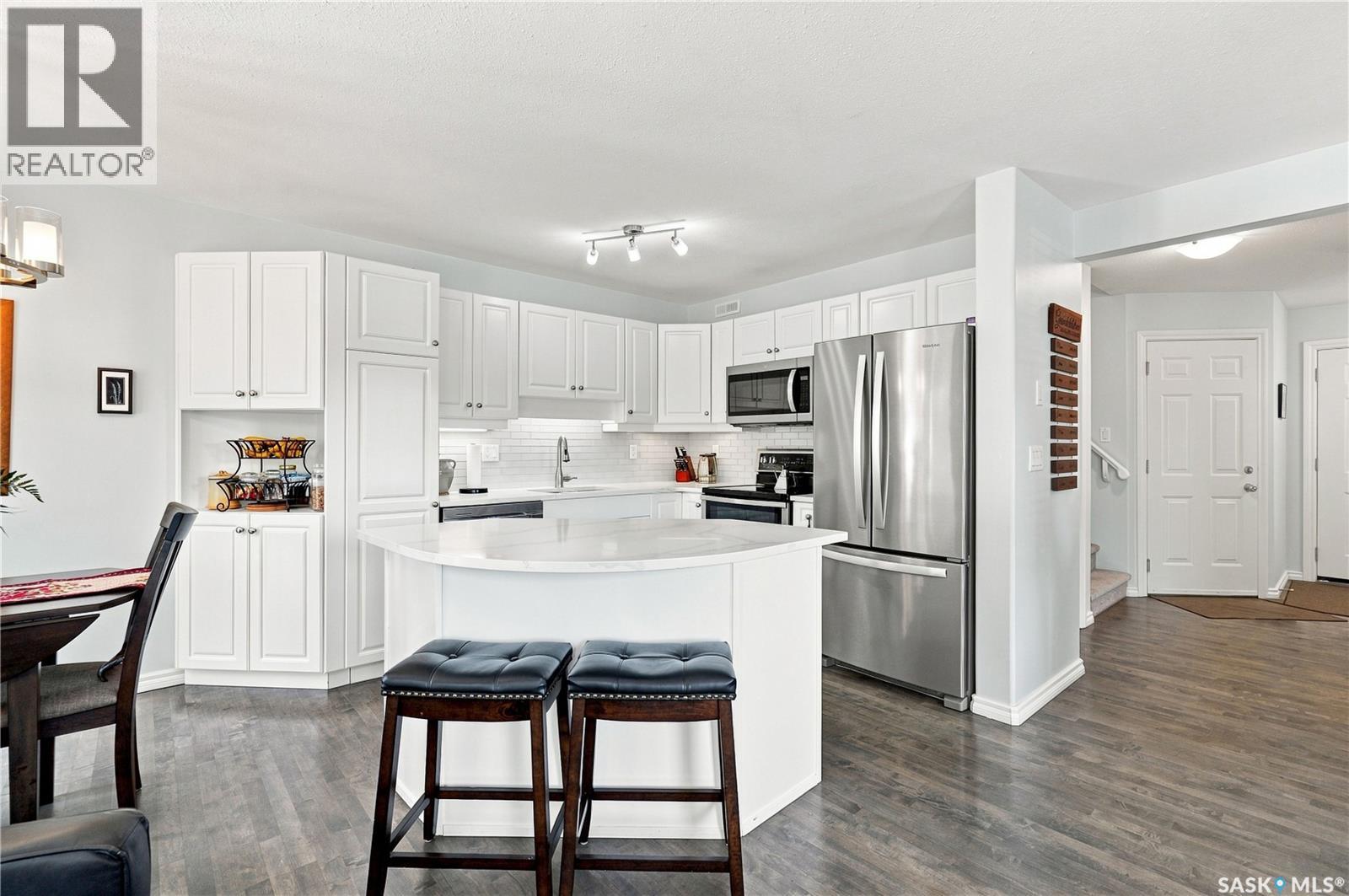 5 110 Banyan Crescent, Saskatoon, Saskatchewan  S7V 1G7 - Photo 3 - SK046784