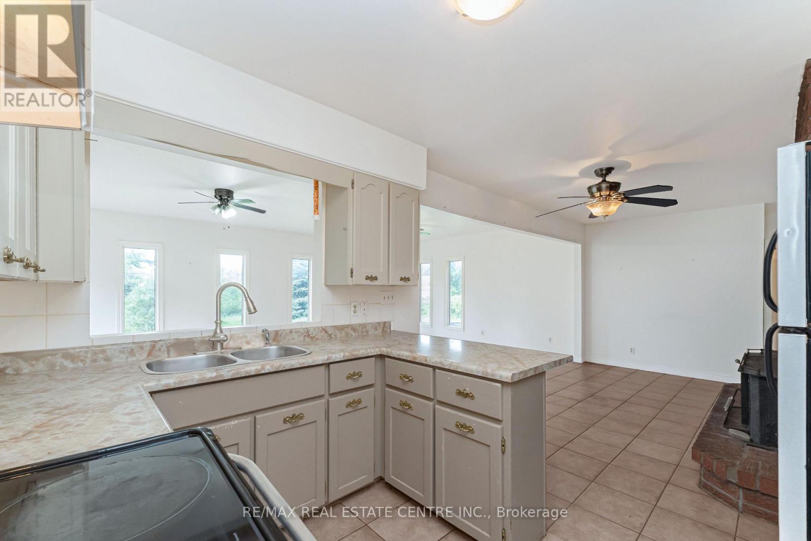 8438 Hwy 7, Guelph/eramosa, Ontario  N0B 2K0 - Photo 24 - X13719170