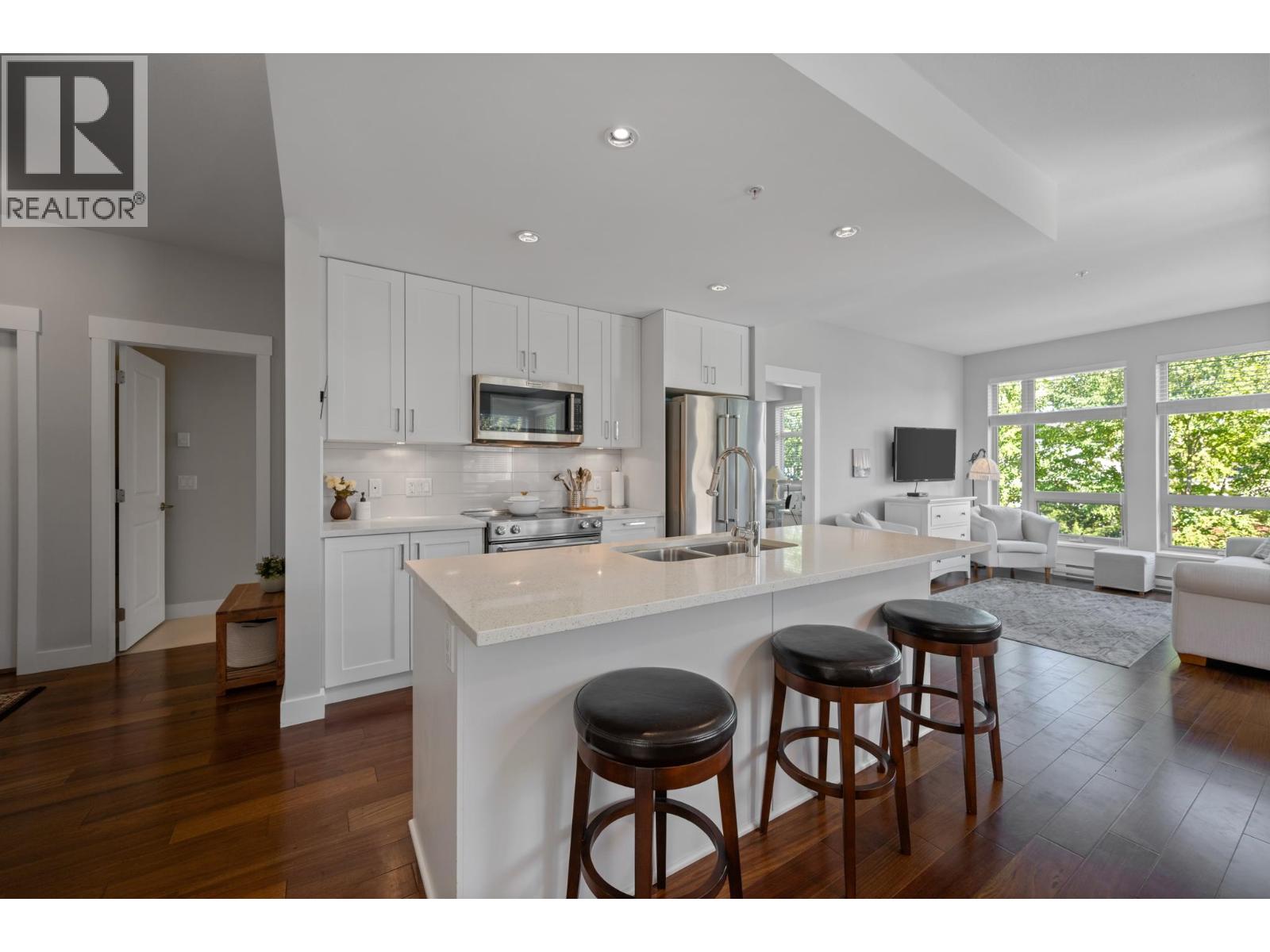 312 1166 54a Street, Delta, British Columbia V4M 4B5 - Photo 3 - R3159435