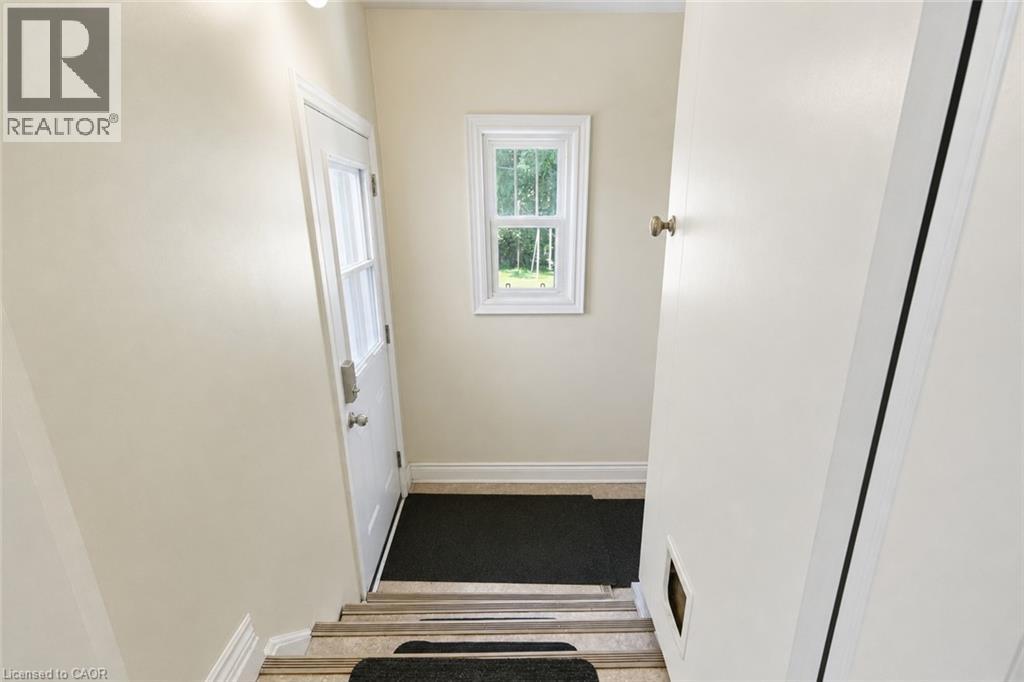 13 Prestwick Avenue, St. Catharines, Ontario  L2P 2E5 - Photo 11 - 40858720