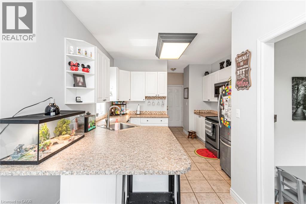 4257 Stadelbauer Drive, Beamsville, Ontario  L0R 1B8 - Photo 14 - 40858945