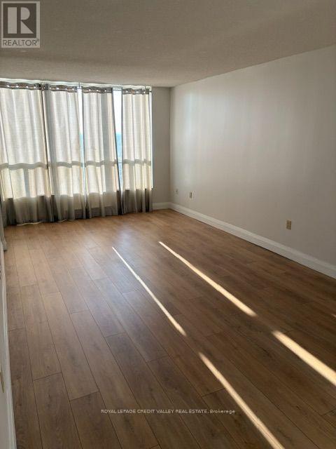 2102 - 4470 Tucana Court, Mississauga, Ontario  L5R 3K8 - Photo 3 - W13718186
