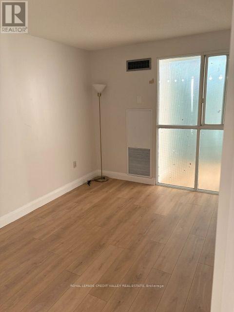 2102 - 4470 Tucana Court, Mississauga, Ontario  L5R 3K8 - Photo 4 - W13718186