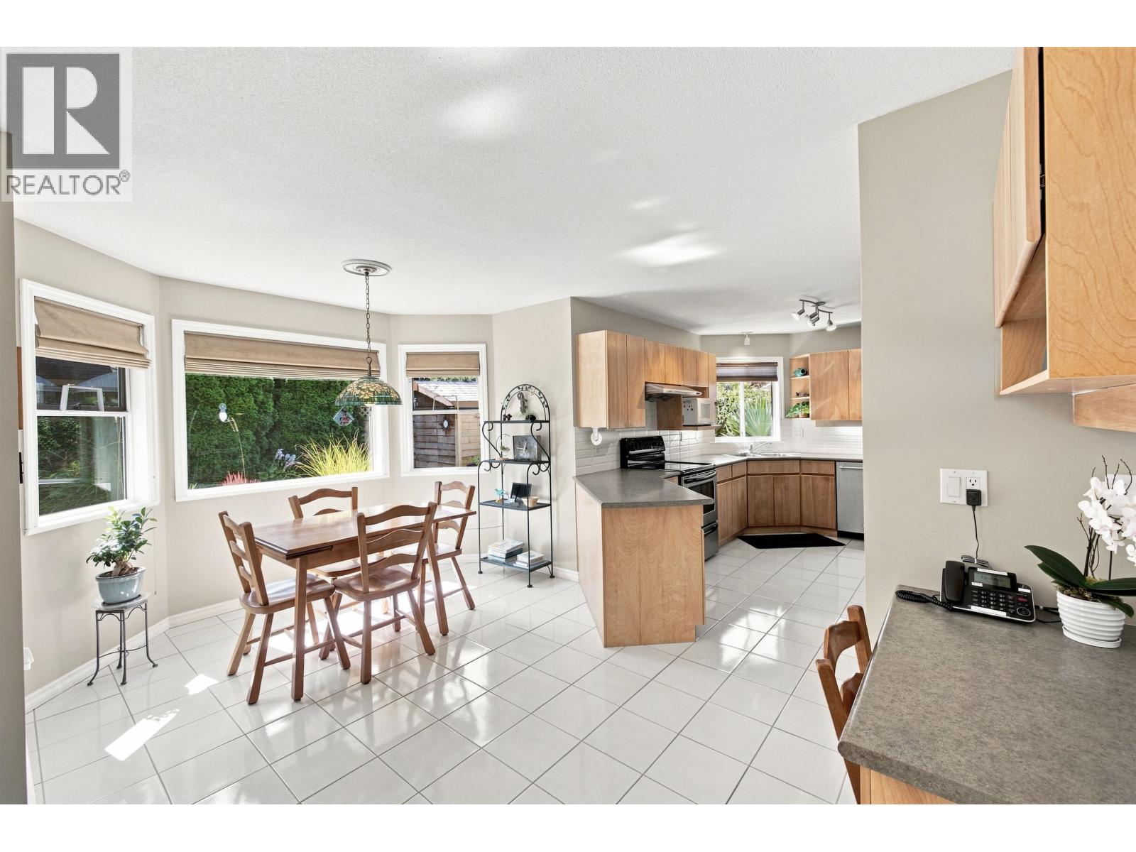 6692 London Court, Delta, British Columbia V4K 4W7 - Photo 12 - R3159510
