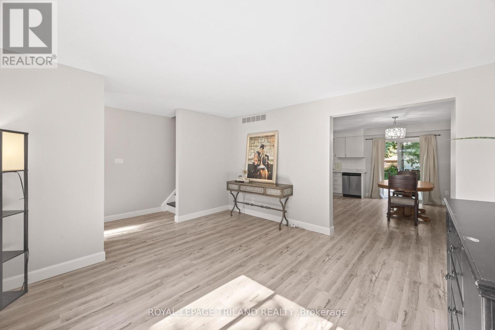 1767-1769 Aldersbrook Road, London North, Ontario N6G 3E2 - Photo 6 - X13720304