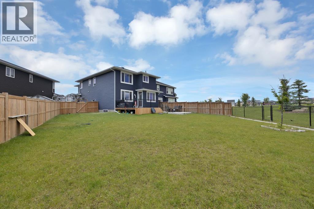 76 Red Embers Square Ne, Calgary, Alberta  T3N 0X8 - Photo 4 - A2328463