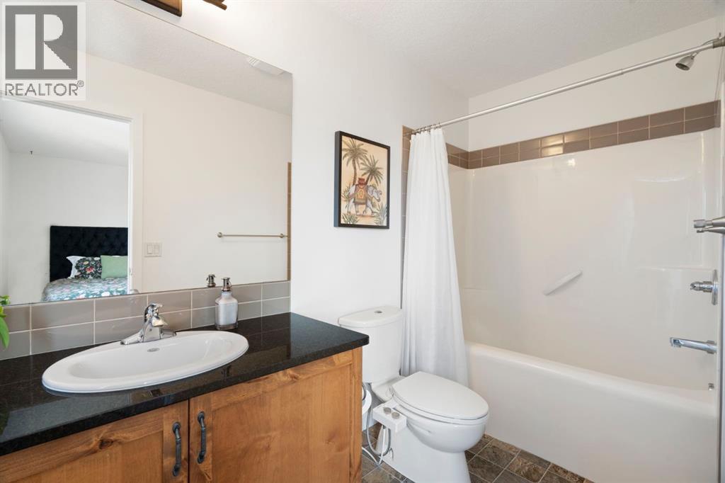 12 Fireside Burrow, Cochrane, Alberta  T4C 0T3 - Photo 21 - A2334944