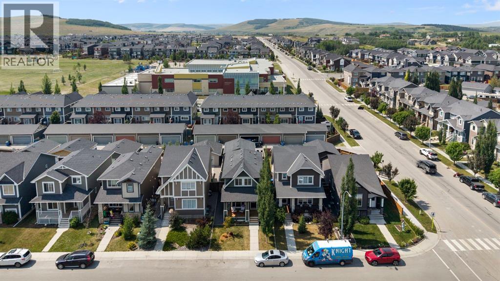 12 Fireside Burrow, Cochrane, Alberta  T4C 0T3 - Photo 42 - A2334944