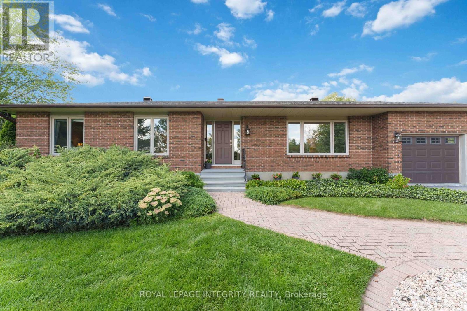 7365 BLEEKS ROAD, Ottawa, Ontario
