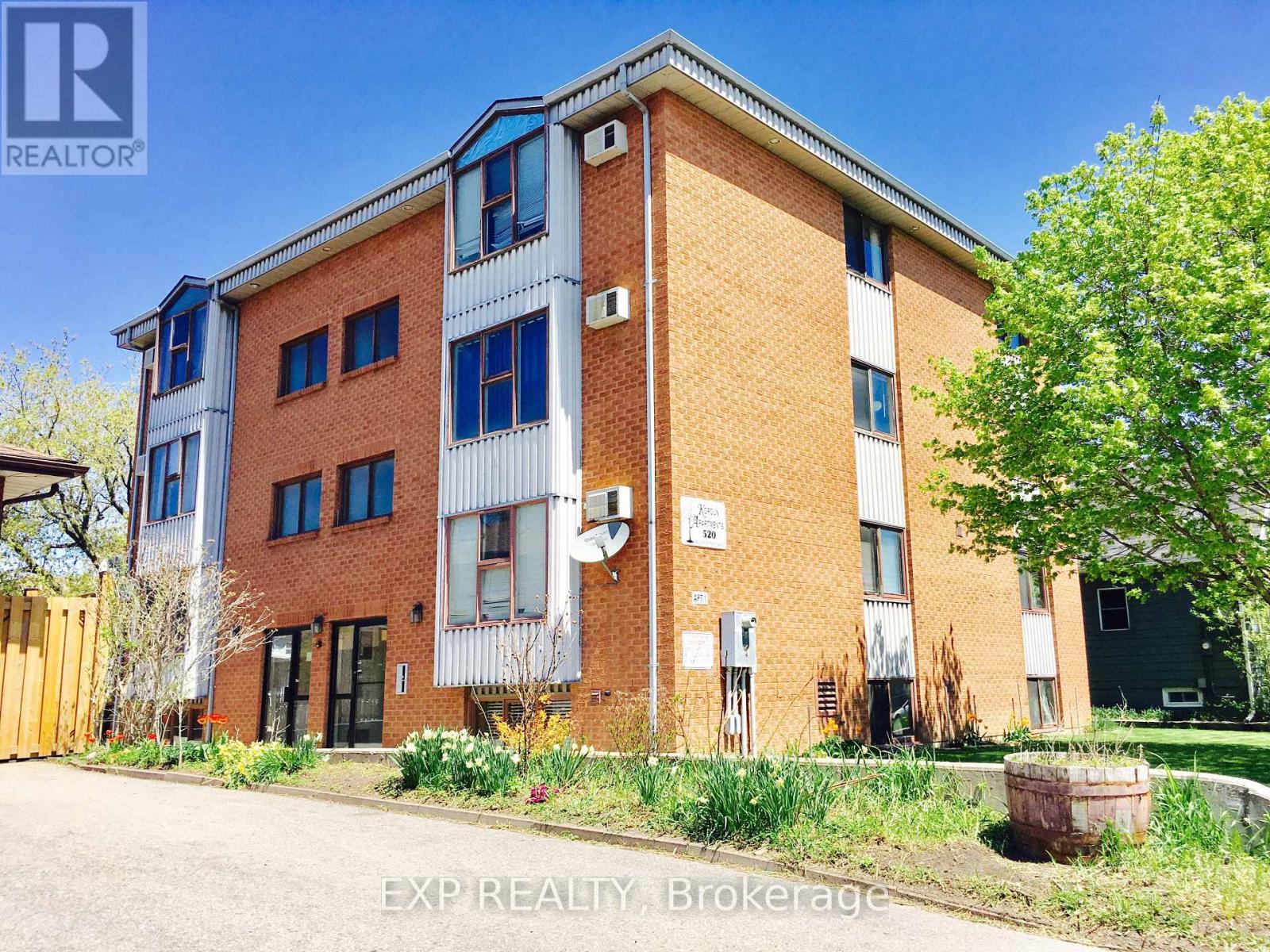 3 - 520 BLOOR STREET E, Oshawa, Ontario