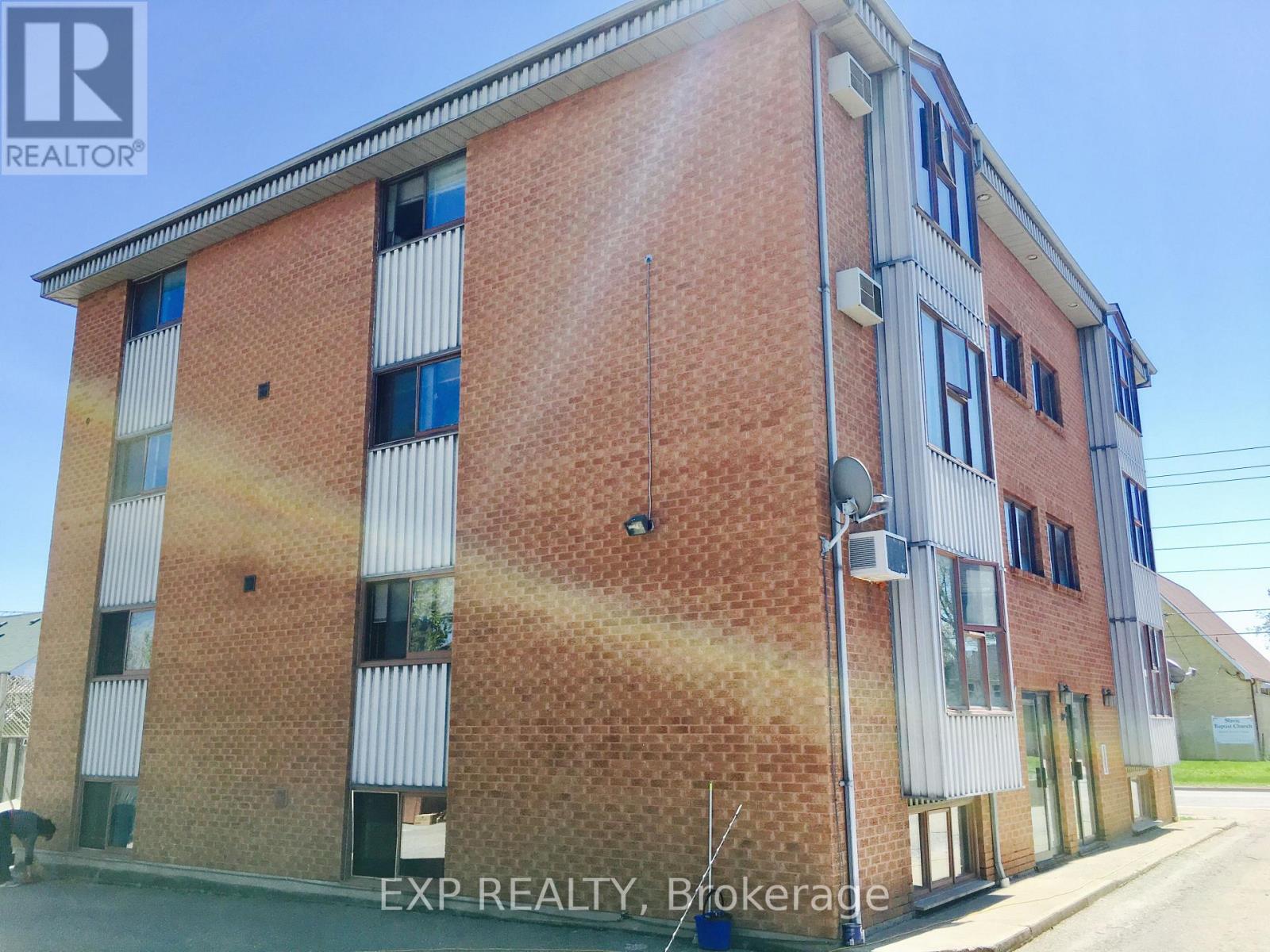 3 - 520 Bloor Street E, Oshawa, Ontario  L1H 3N1 - Photo 3 - E13720270
