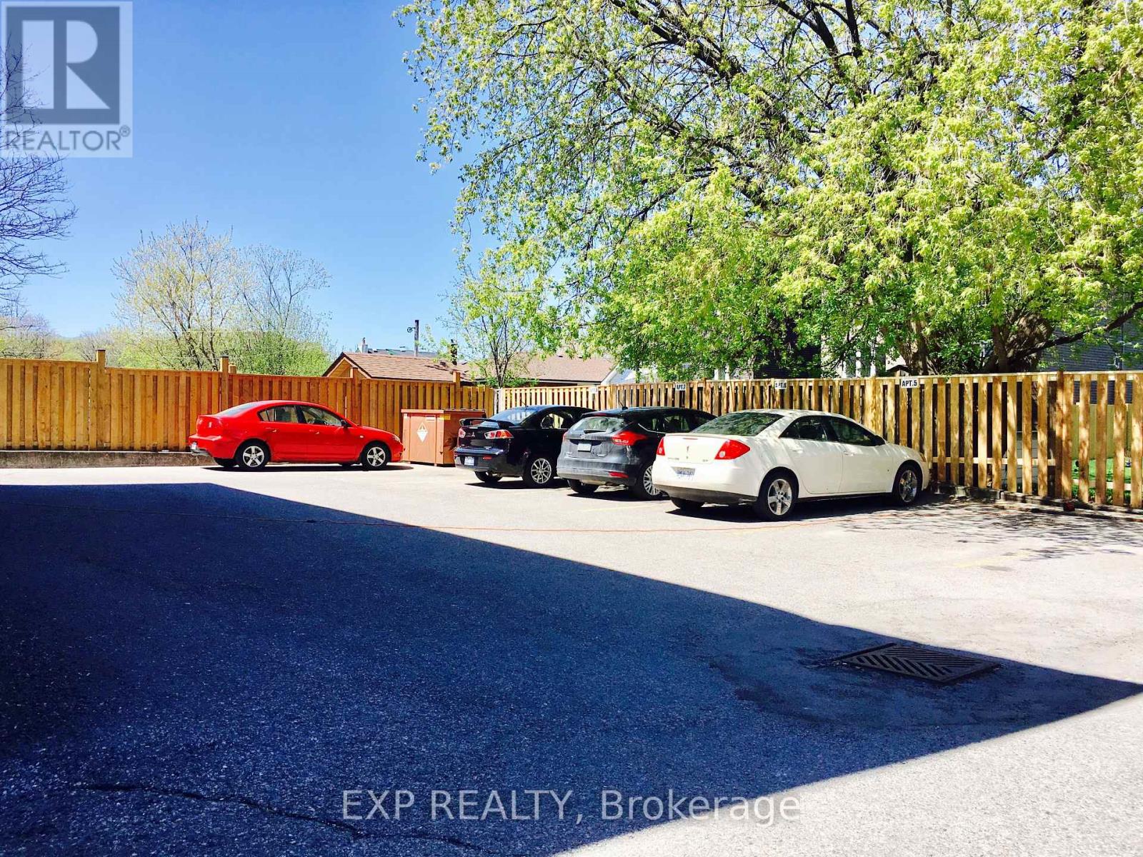 3 - 520 Bloor Street E, Oshawa, Ontario  L1H 3N1 - Photo 4 - E13720270