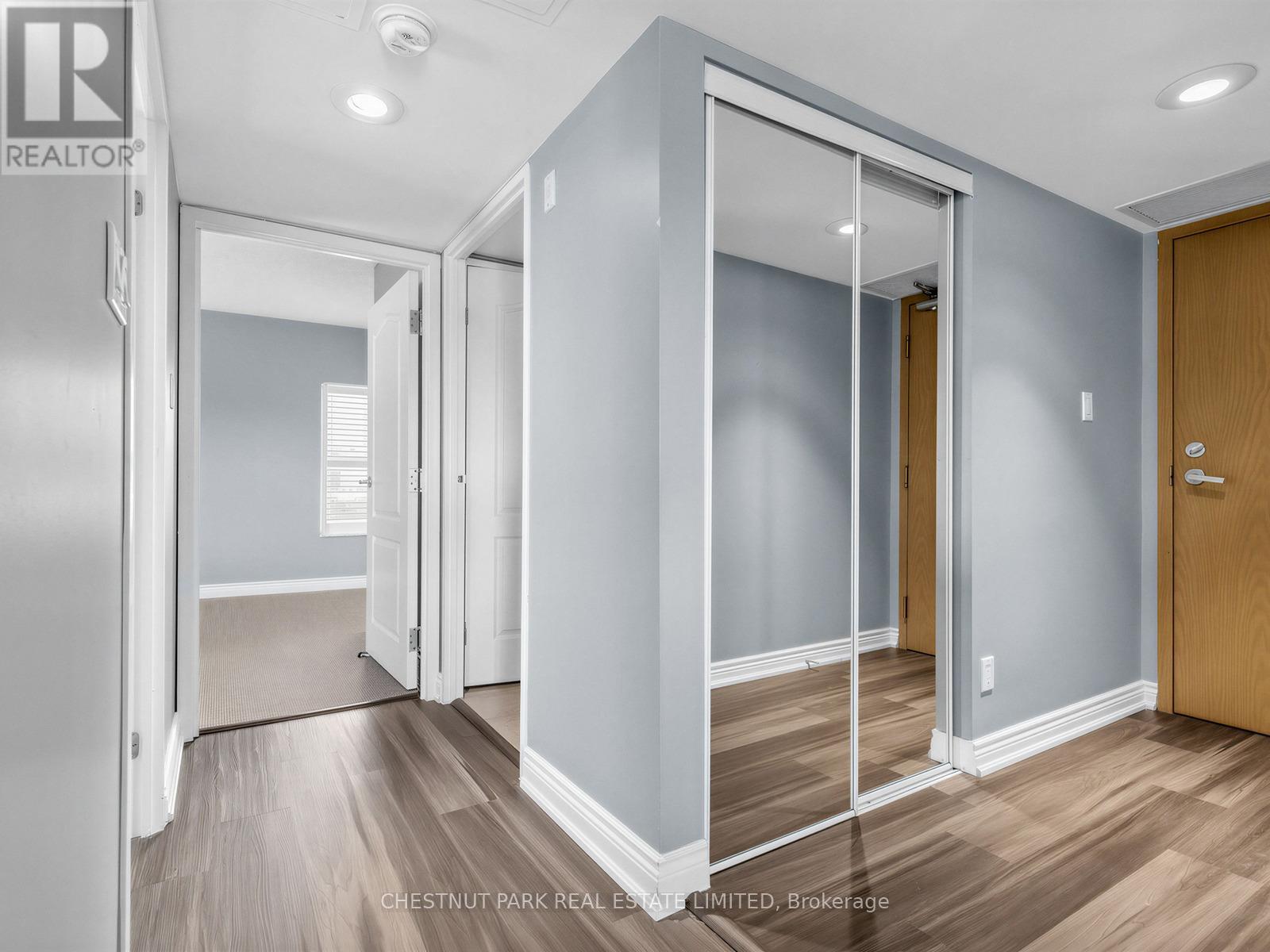502 - 97 Lawton Boulevard, Toronto, Ontario  M4V 1Z6 - Photo 4 - C13720328