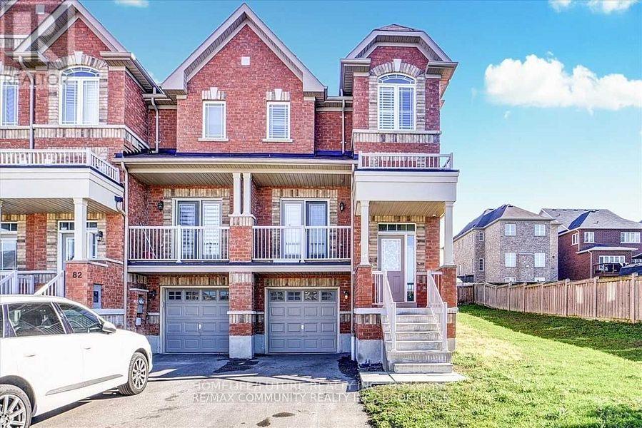 84 WIMBLEDON COURT, Whitby, Ontario