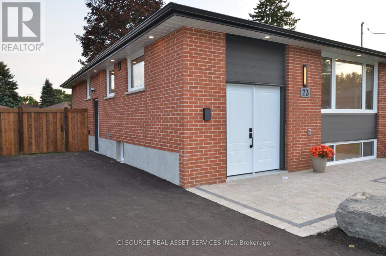 23 Sunset Road, Clarington, Ontario  L1C 2E5 - Photo 3 - E13720280