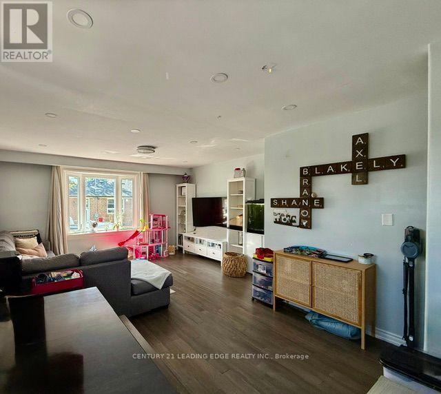 301 Rossland Road W, Whitby, Ontario  L1N 3H8 - Photo 21 - E13720292