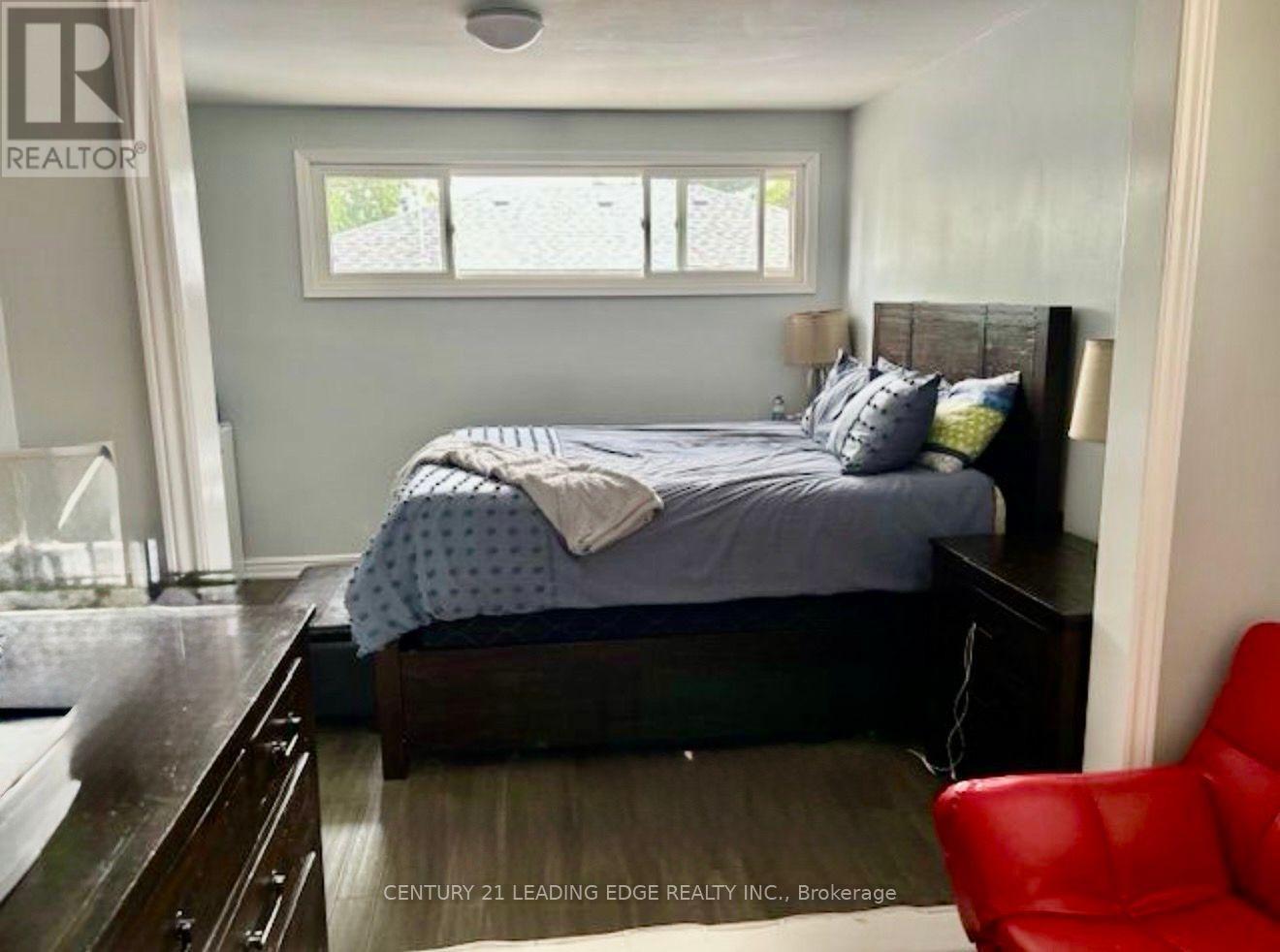 301 Rossland Road W, Whitby, Ontario  L1N 3H8 - Photo 43 - E13720292