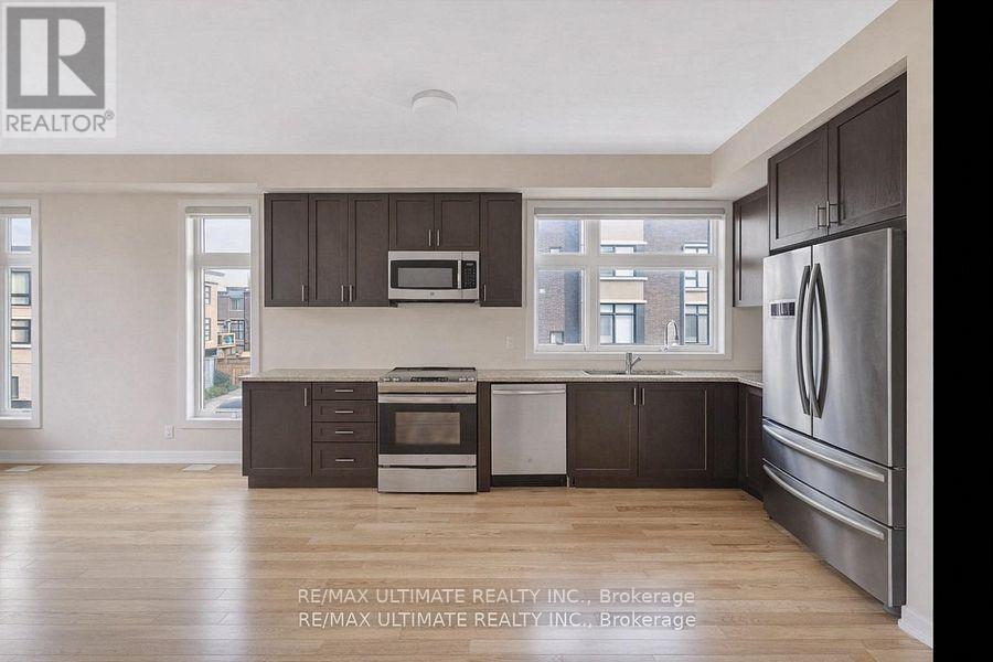 2632 Castlegate Crossing Drive, Pickering, Ontario  L1X 0H6 - Photo 2 - E13720312