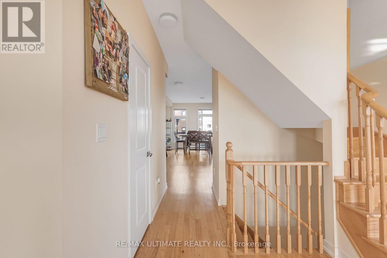 2632 Castlegate Crossing Drive, Pickering, Ontario  L1X 0H6 - Photo 9 - E13720312