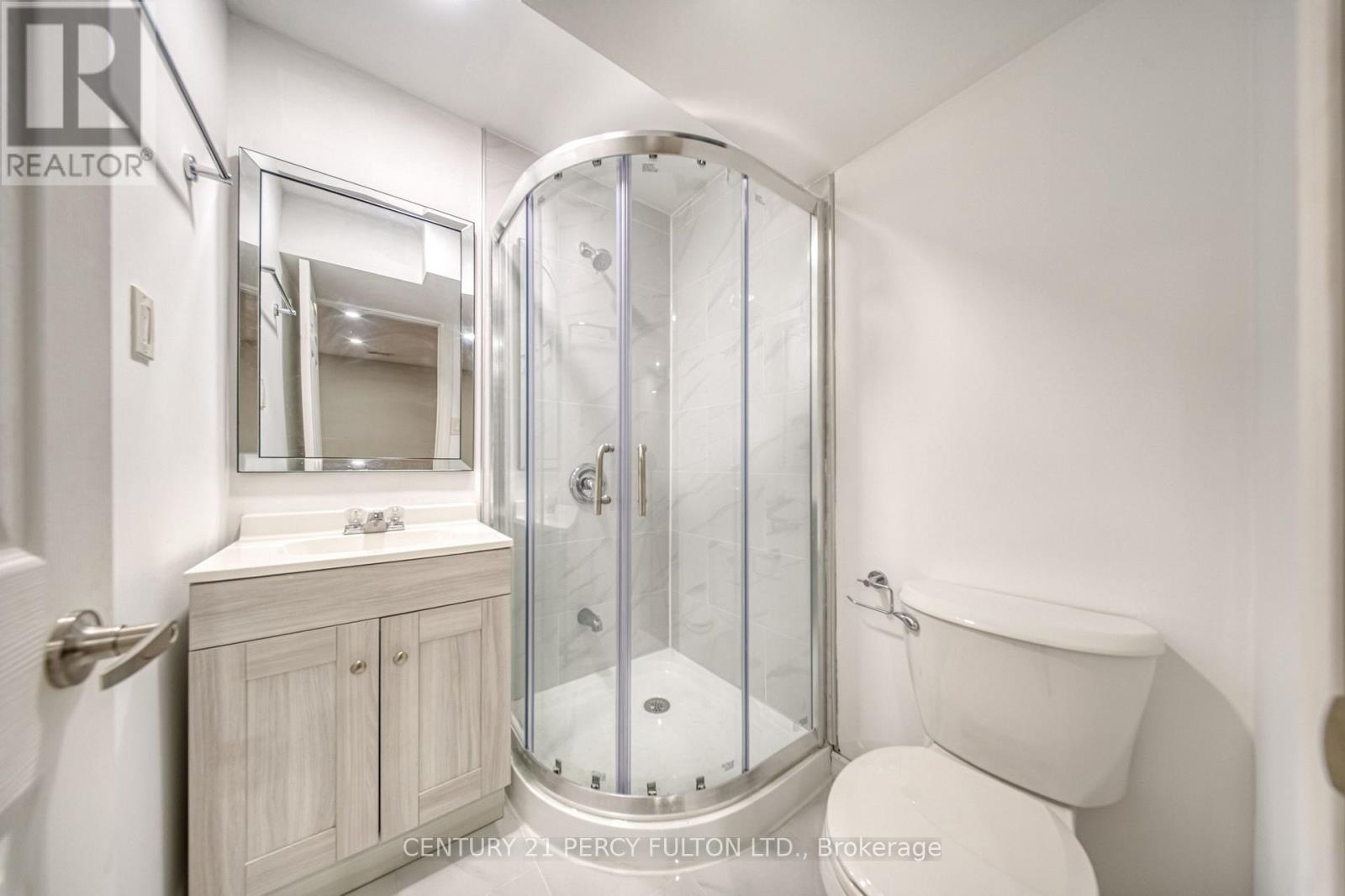 1749 Liatris Drive, Pickering, Ontario  L1X 0B2 - Photo 38 - E13720332