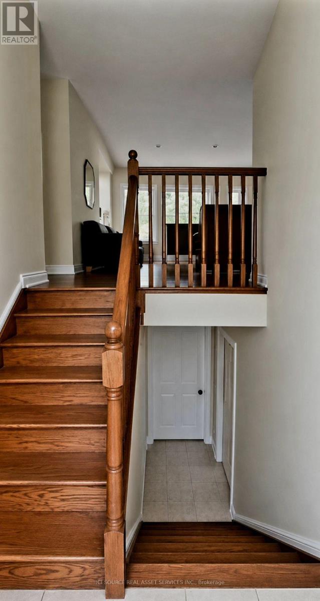 1361 Rimkey Crescent, Severn, Ontario  L3V 0E9 - Photo 2 - S13720294