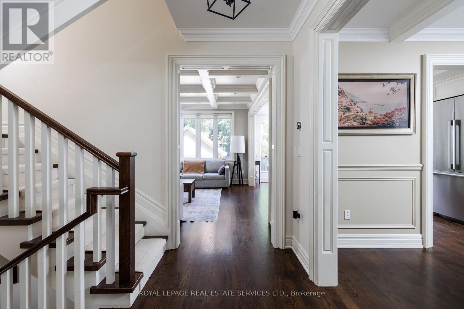 4 Springbrook Gardens, Toronto, Ontario  M8Z 3B3 - Photo 13 - W13720274