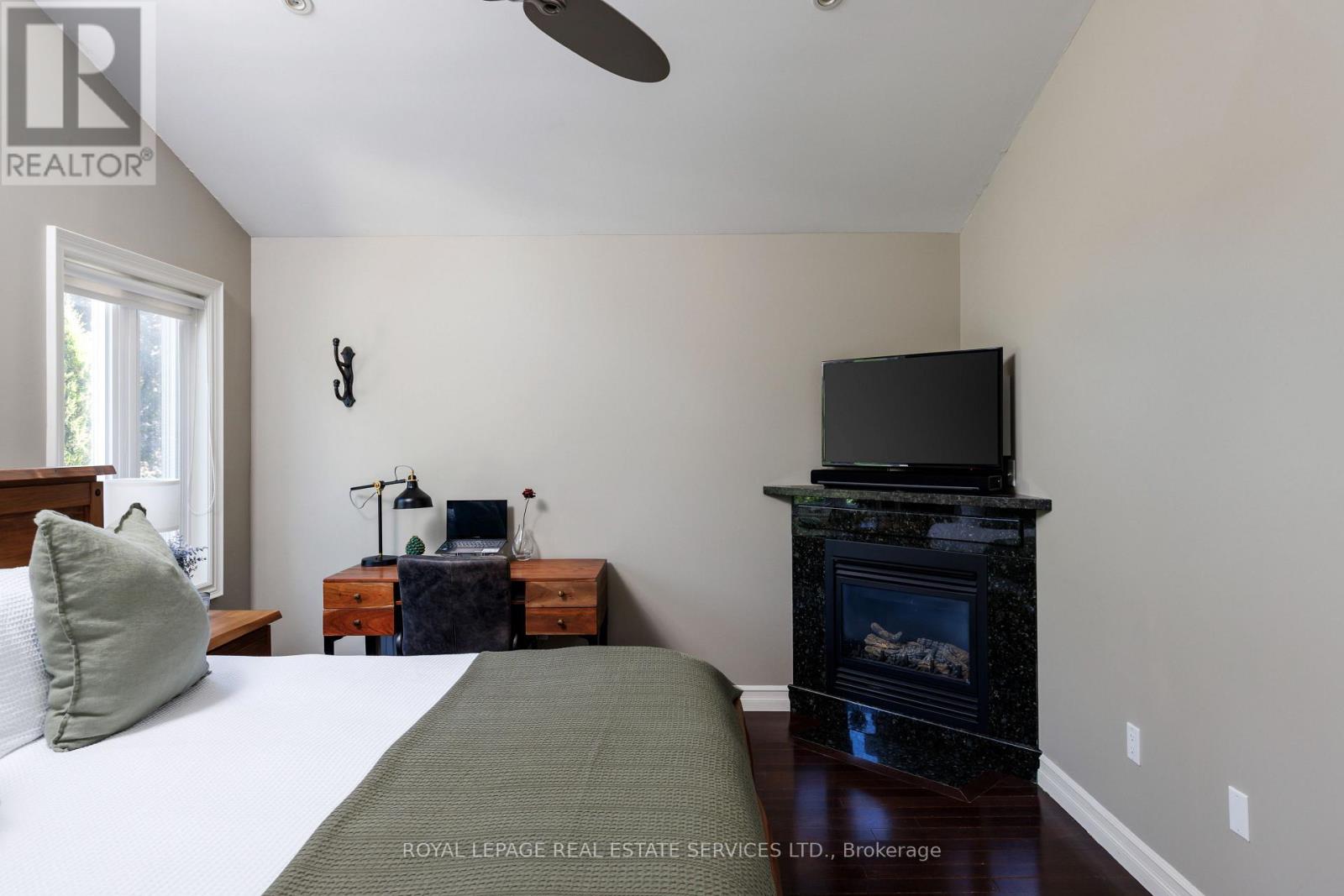 4 Springbrook Gardens, Toronto, Ontario  M8Z 3B3 - Photo 25 - W13720274