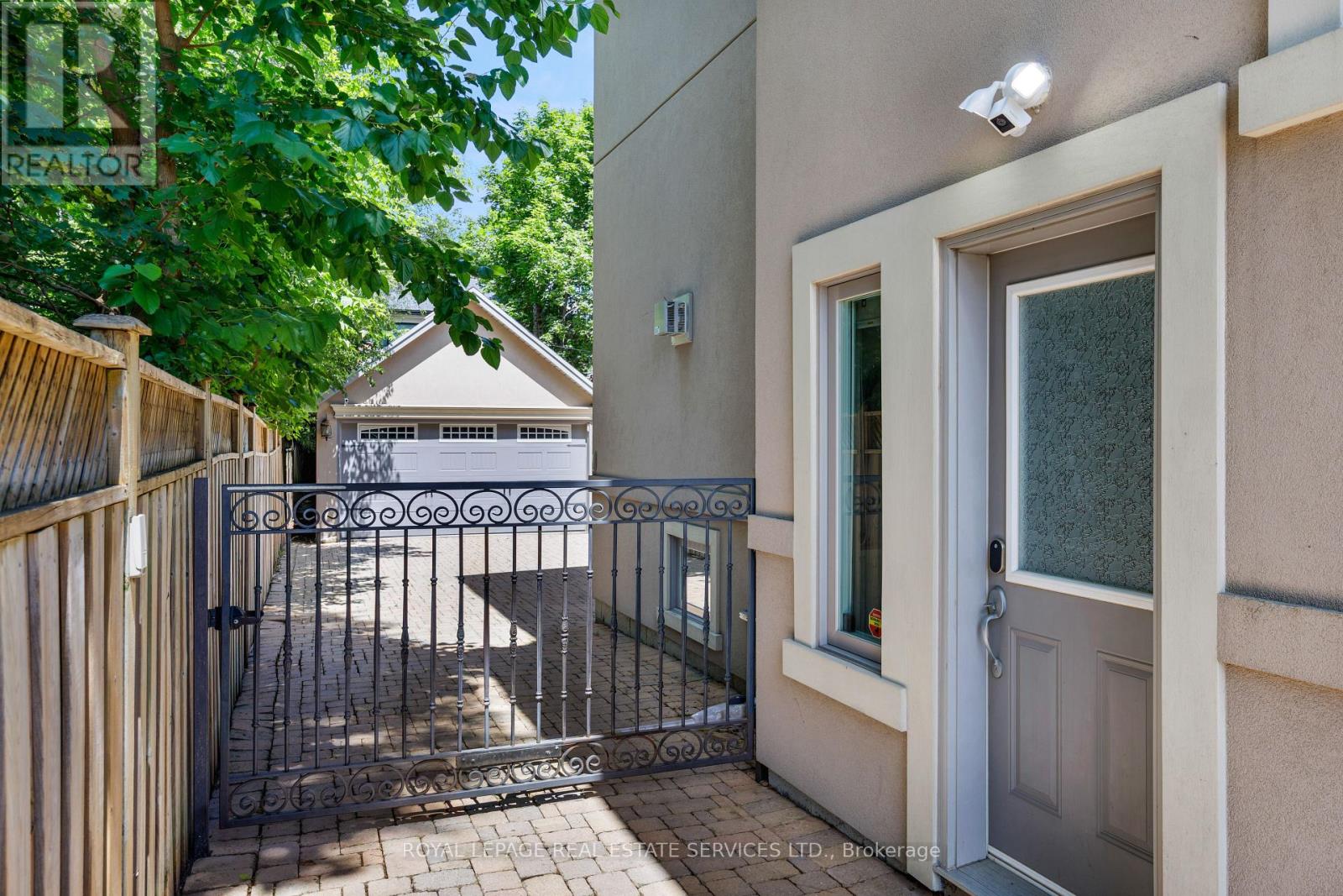 4 Springbrook Gardens, Toronto, Ontario  M8Z 3B3 - Photo 45 - W13720274