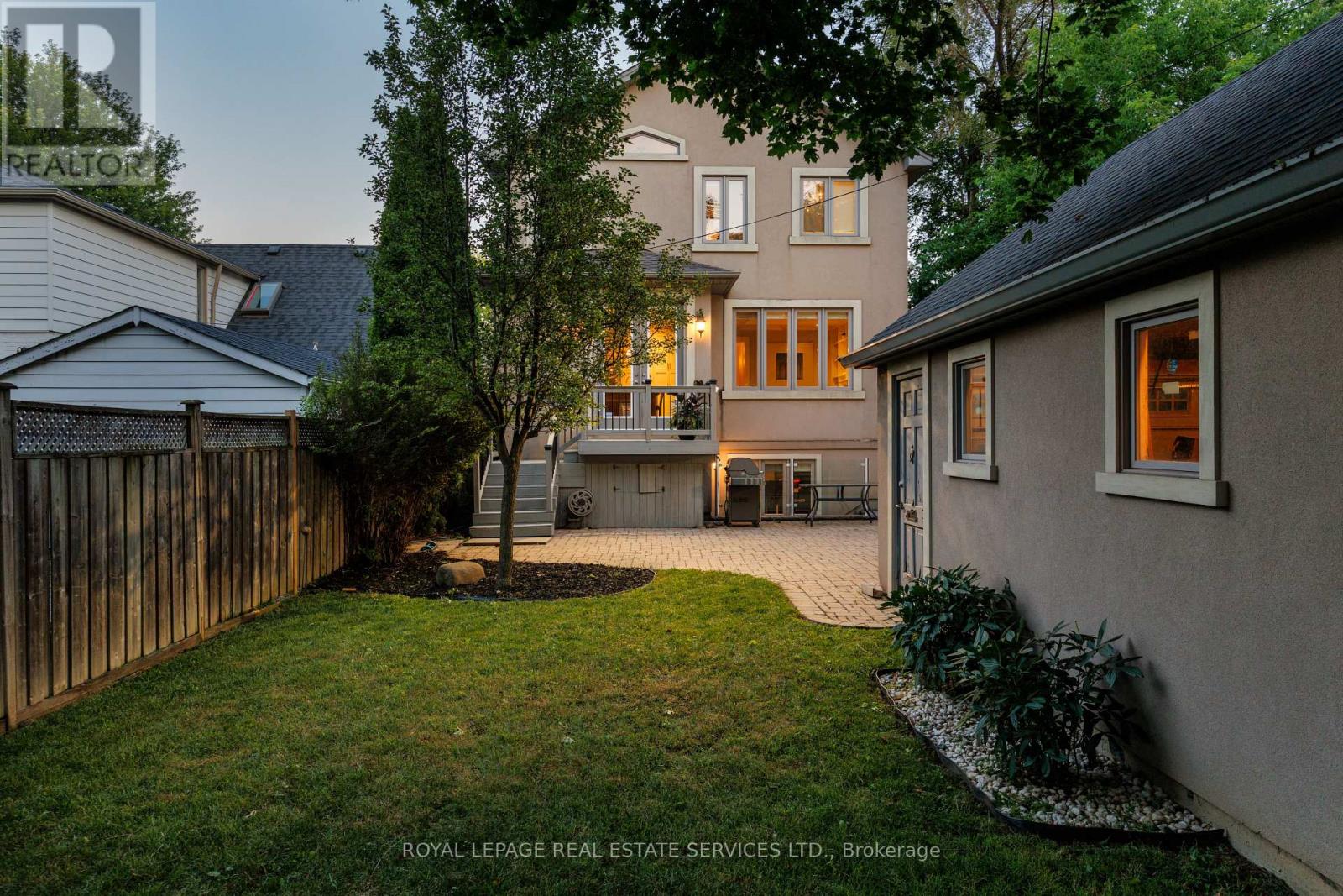 4 Springbrook Gardens, Toronto, Ontario  M8Z 3B3 - Photo 5 - W13720274