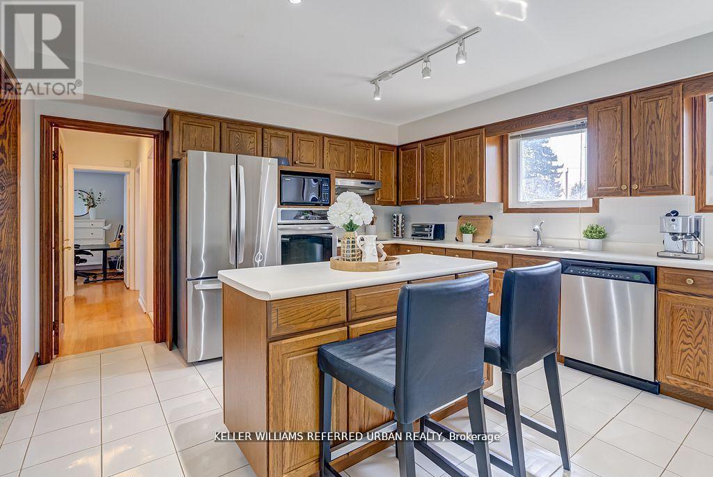 55 Tedder Street, Toronto, Ontario  M6M 4X2 - Photo 10 - W13720276