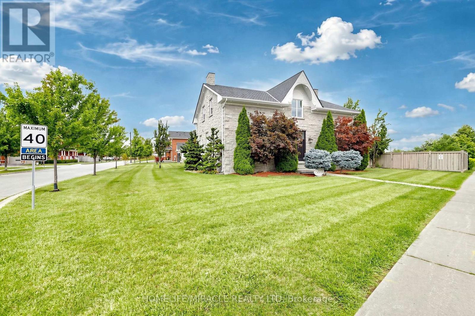 477 Savoline Boulevard, Milton, Ontario  L9T 7X4 - Photo 4 - W13720318