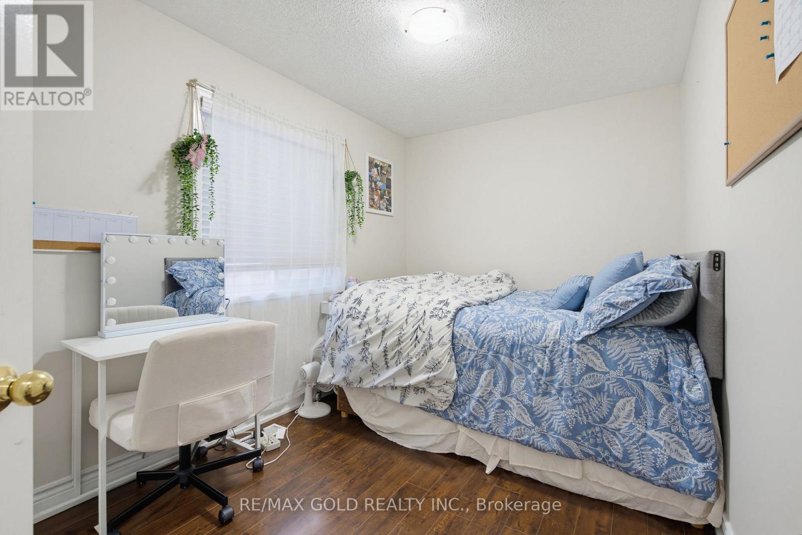 46 Sand Cherry Crescent, Brampton, Ontario  L6R 3B1 - Photo 18 - W13720330