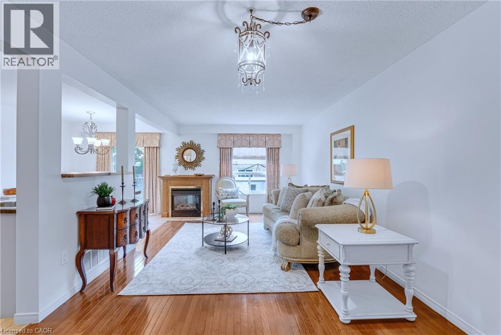 117 Frances Avenue, Stoney Creek, Ontario  L8E 6A3 - Photo 6 - 40850719