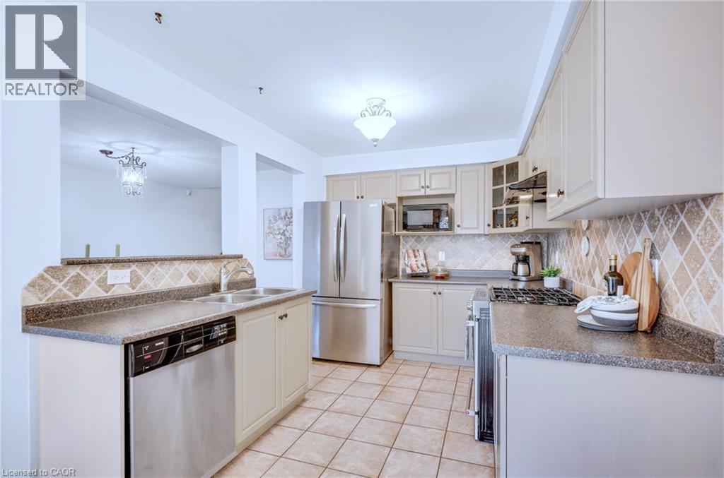 117 Frances Avenue, Stoney Creek, Ontario  L8E 6A3 - Photo 11 - 40850719