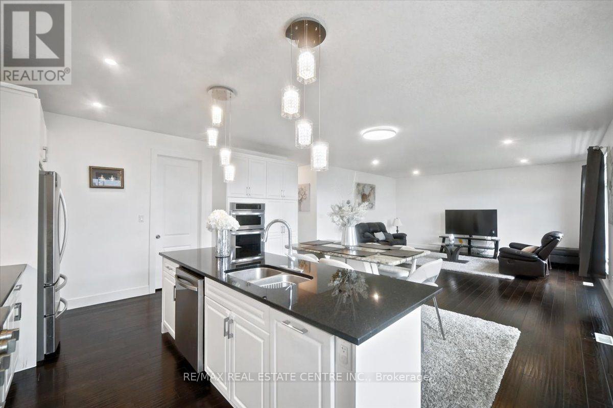 31 Ferris Boulevard, Zorra, Ontario  N0M 2M0 - Photo 11 - X13720290