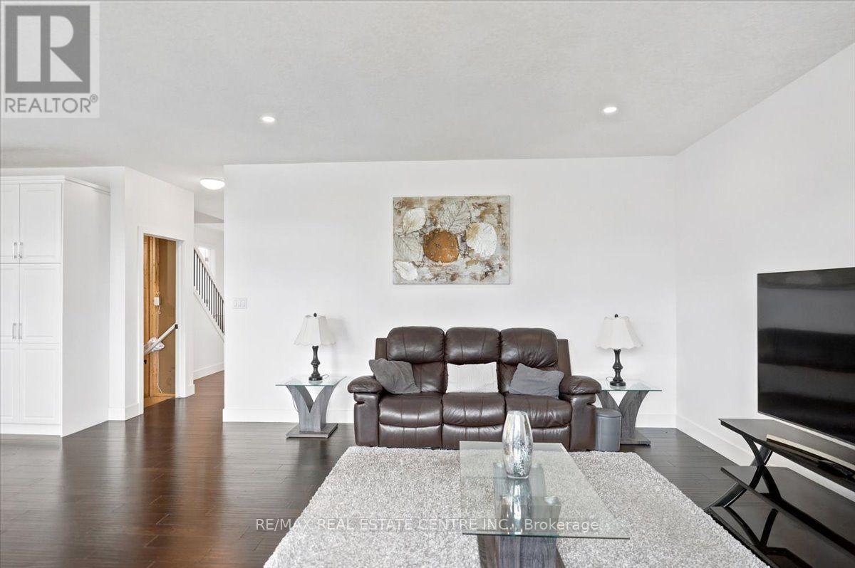 31 Ferris Boulevard, Zorra, Ontario  N0M 2M0 - Photo 17 - X13720290