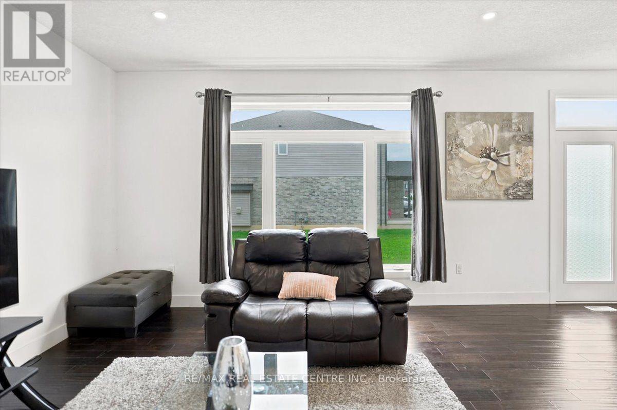31 Ferris Boulevard, Zorra, Ontario  N0M 2M0 - Photo 19 - X13720290
