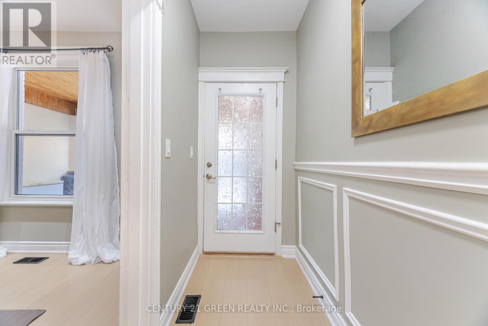 61 Stirton Street, Hamilton, Ontario  L8L 6E7 - Photo 7 - X13720326