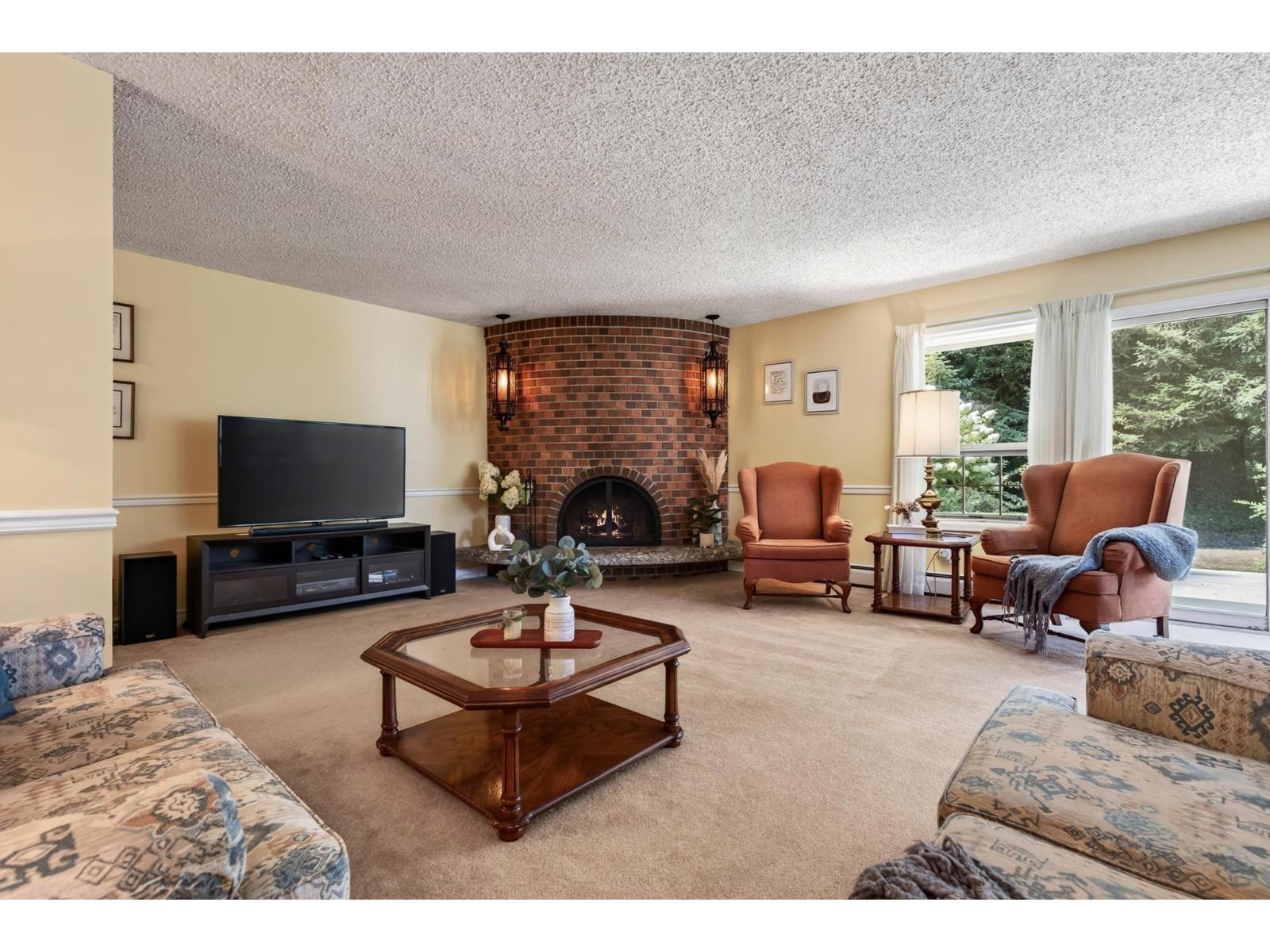 3853 Hot Springs Road, Agassiz, Agassiz, British Columbia  V0M 1A3 - Photo 13 - R3159483