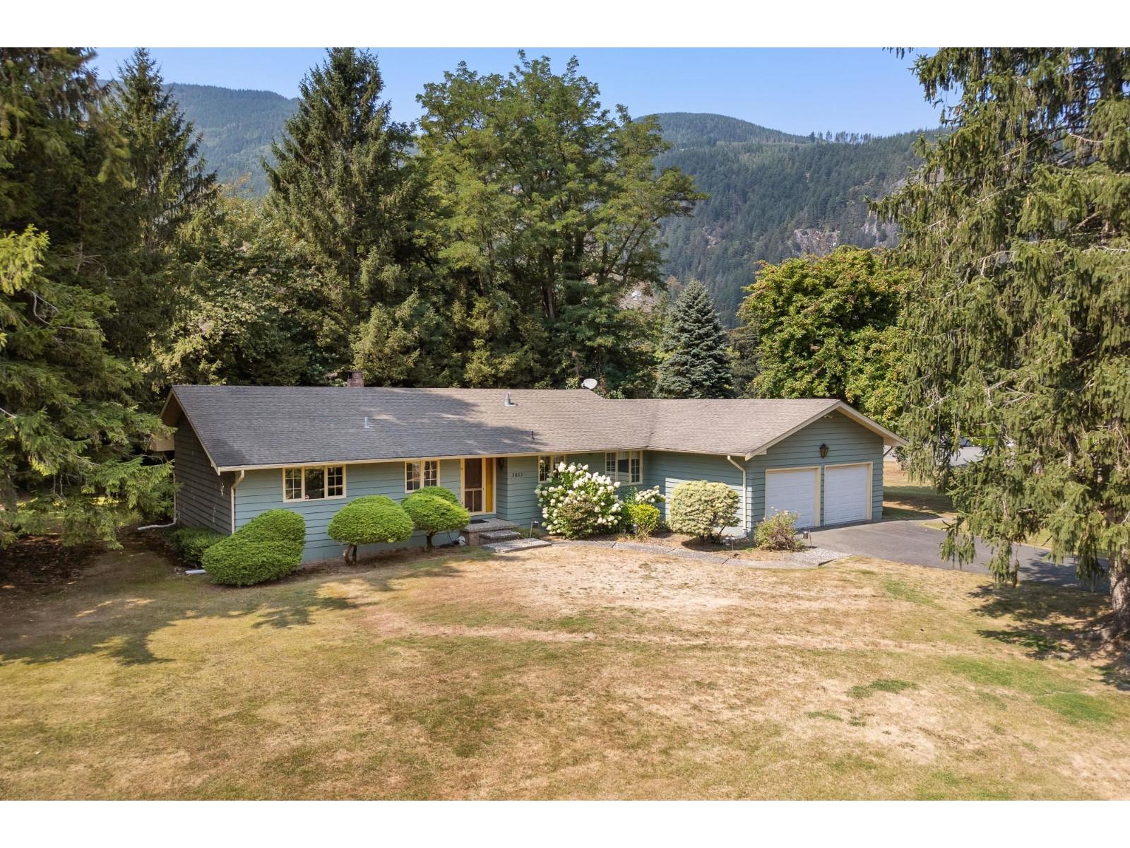 3853 Hot Springs Road, Agassiz, Agassiz, British Columbia  V0M 1A3 - Photo 3 - R3159483