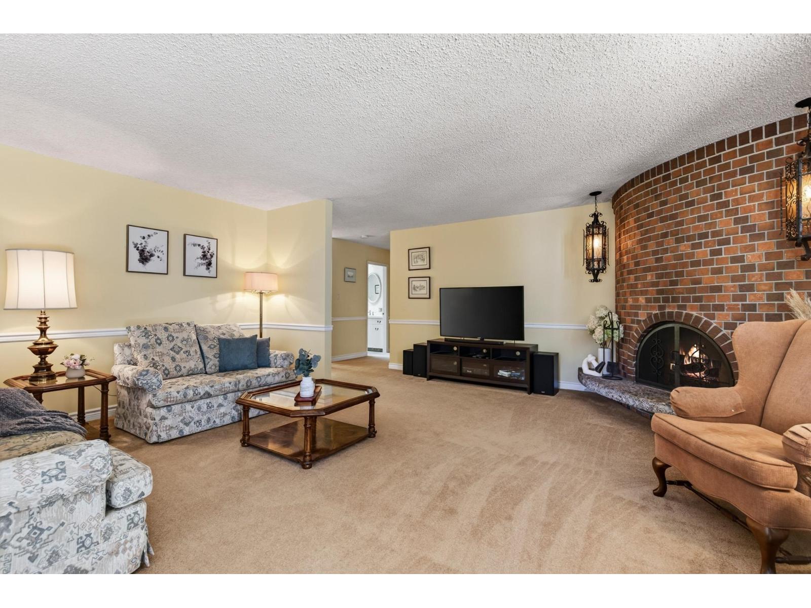 3853 Hot Springs Road, Agassiz, Agassiz, British Columbia  V0M 1A3 - Photo 12 - R3159483