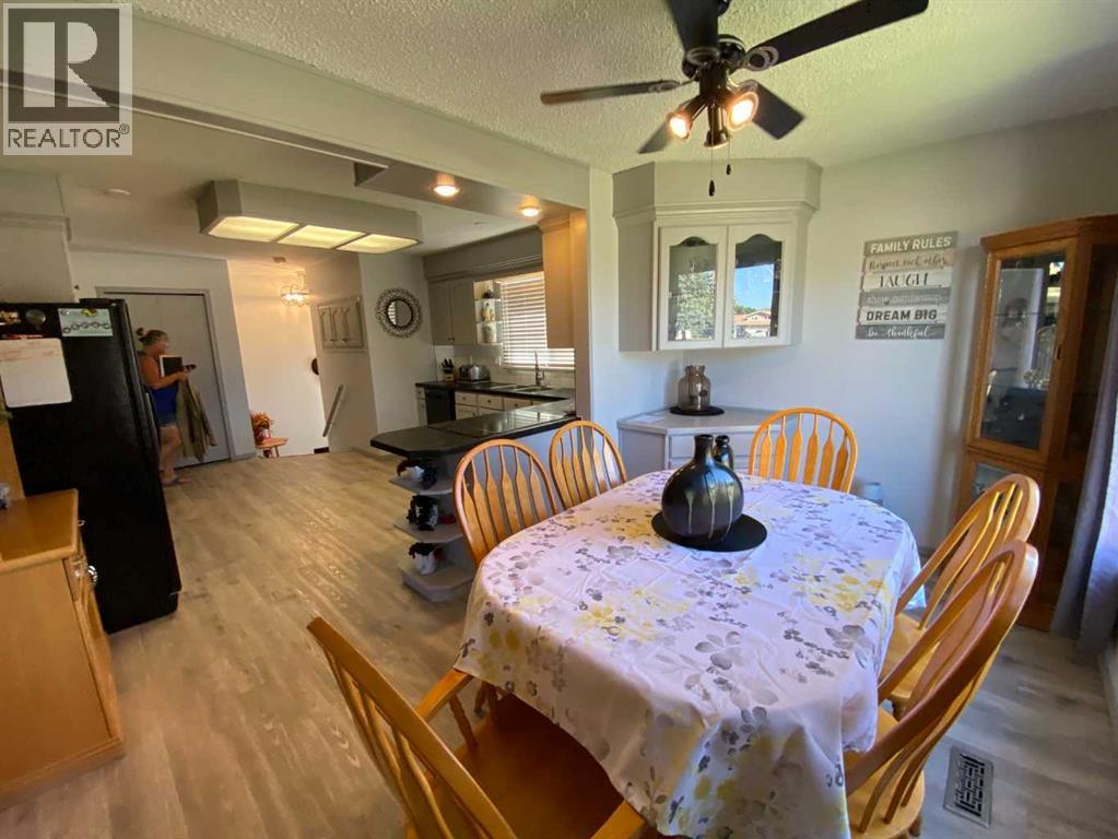 3 Lake Bevan Drive E, Brooks, Alberta  T1R 0L3 - Photo 9 - A2340353