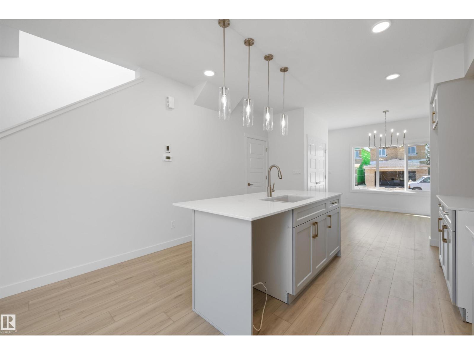 1605 210a St NW, Edmonton, Alberta  T6M 3E1 - Photo 9 - E4484206
