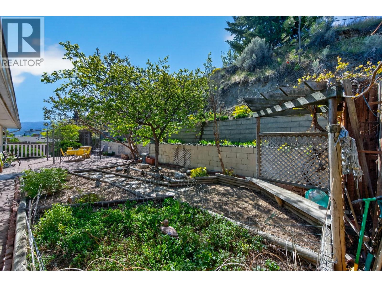 229 Greenstone Drive, Kamloops, British Columbia  V2C 1N6 - Photo 51 - 10385577
